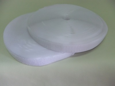 Липучка 25mm белая (25)