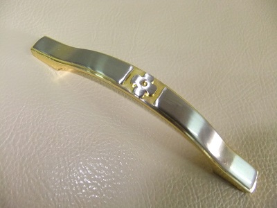 Ручка-скоба сатин+золото 096 мм (60/300)