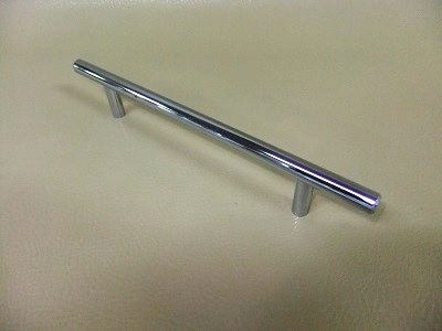 Ручка-рейлинг хром  128 мм (20/100)