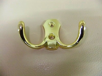 Крючок 2-х рожковый золото (350/70)