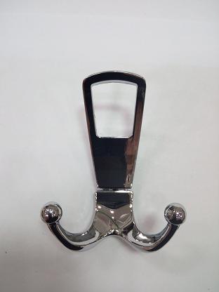 Крючок 3-х рожковый хром (125/200/20)