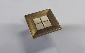 Ручка-кнопка МА26098 Бронза  (250/25)