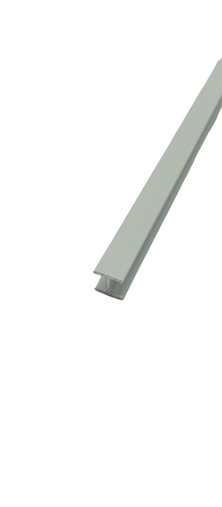 Планка 1060 щелевая 6 мм БЕЛАЯ