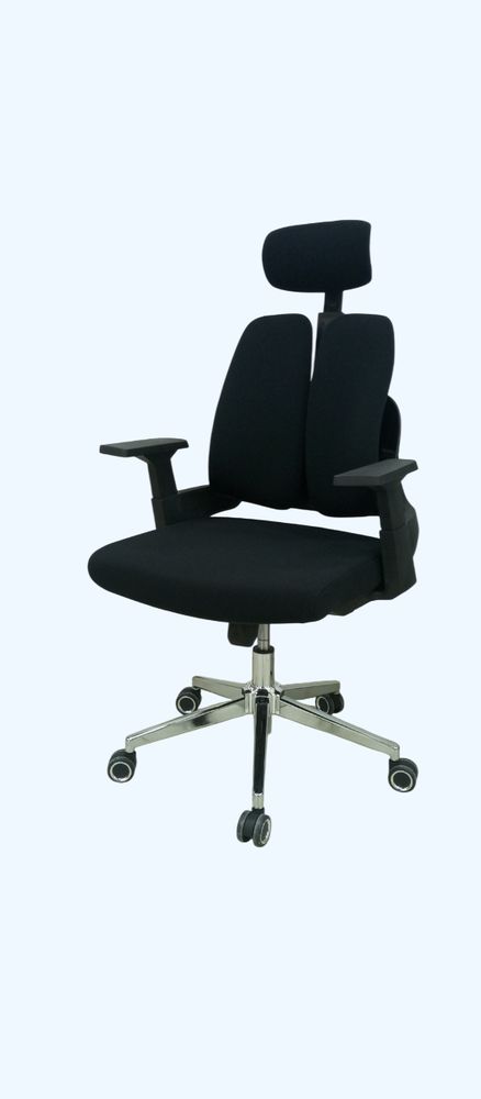 Офисное кресло,вращающееся,с регулируемой высотой 7901 Черный
